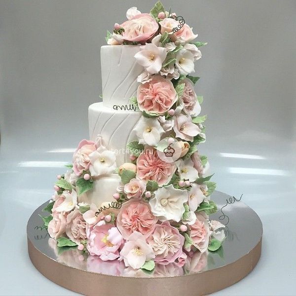 Свадебные торты с цветами - СВ15